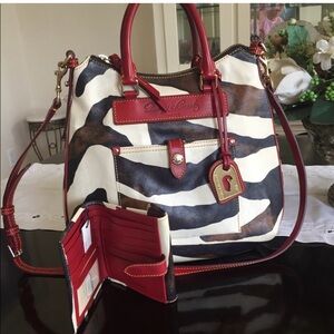 DOONEY & BURKE zebra tear drop hobo purse and matching wallet - EUC